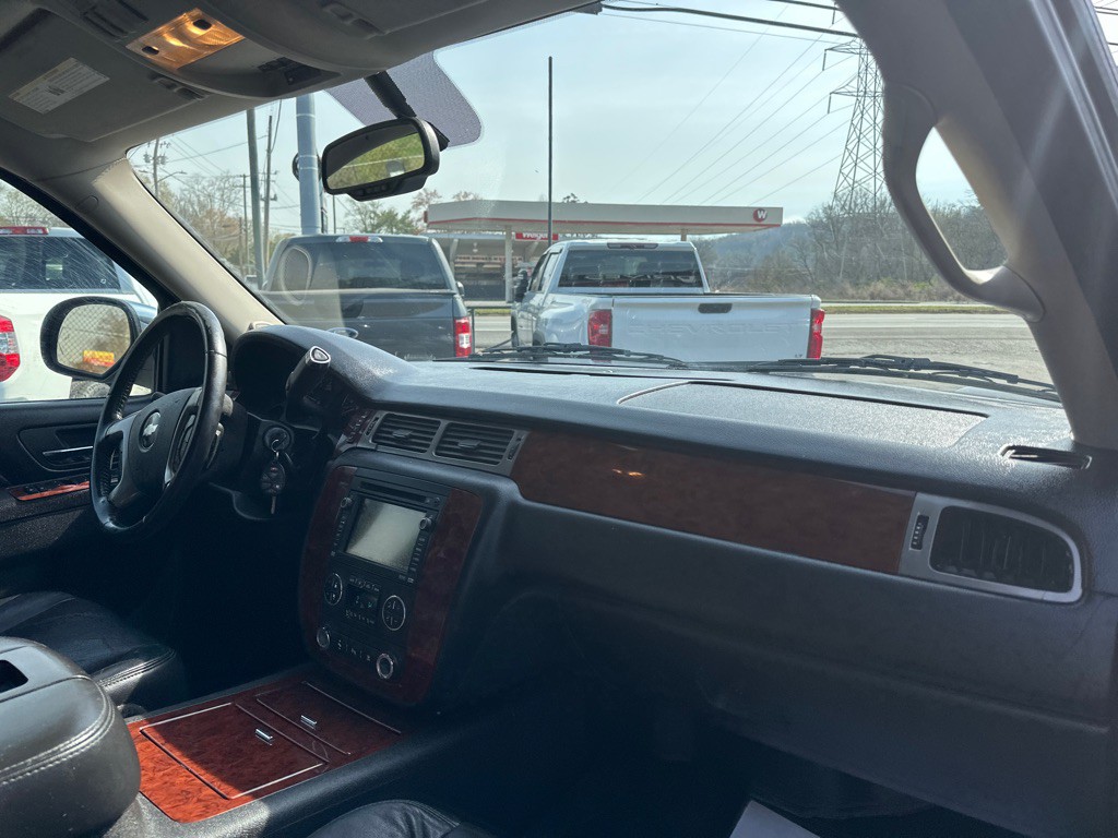 2010 Chevrolet Tahoe Image 7