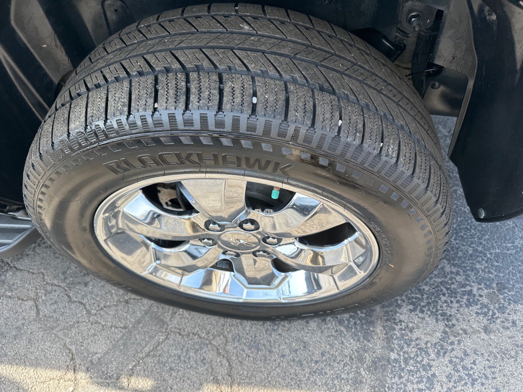 2010 Chevrolet Tahoe Image 13