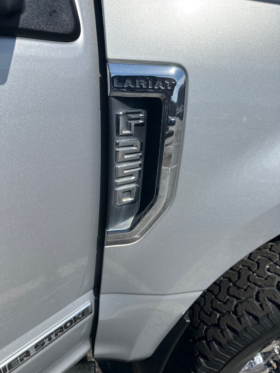 2017 Ford F-250 Image 7