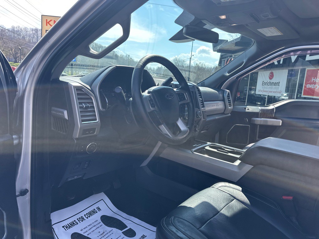 2017 Ford F-250 Image 19