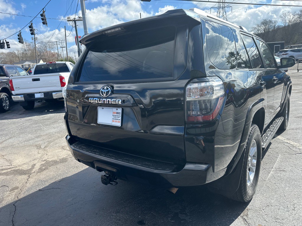 2015 Toyota 4Runner Image 3