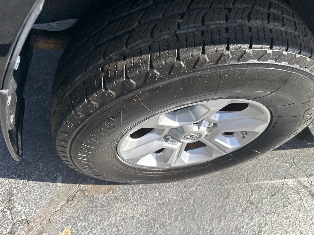 2015 Toyota 4Runner Image 12