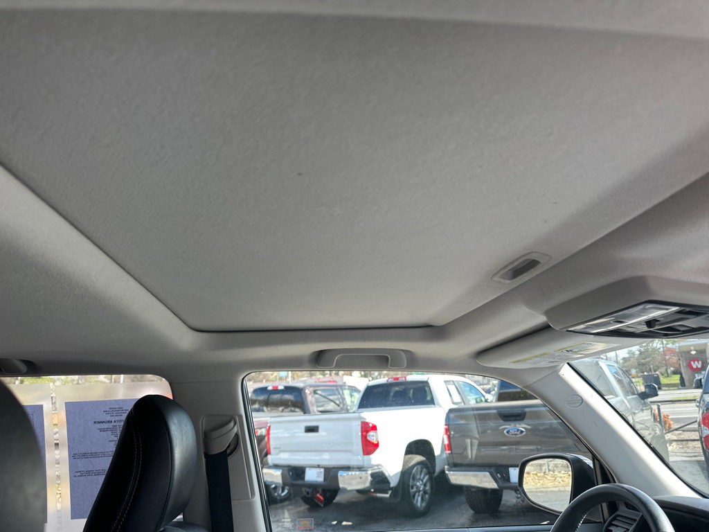2015 Toyota 4Runner Image 8
