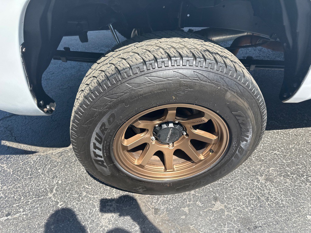 2014 Toyota Tundra Image 12