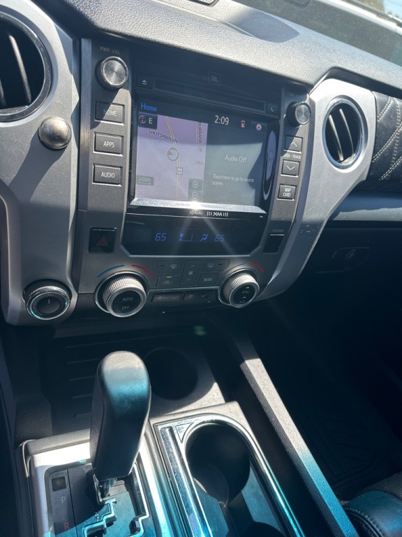 2014 Toyota Tundra Image 17