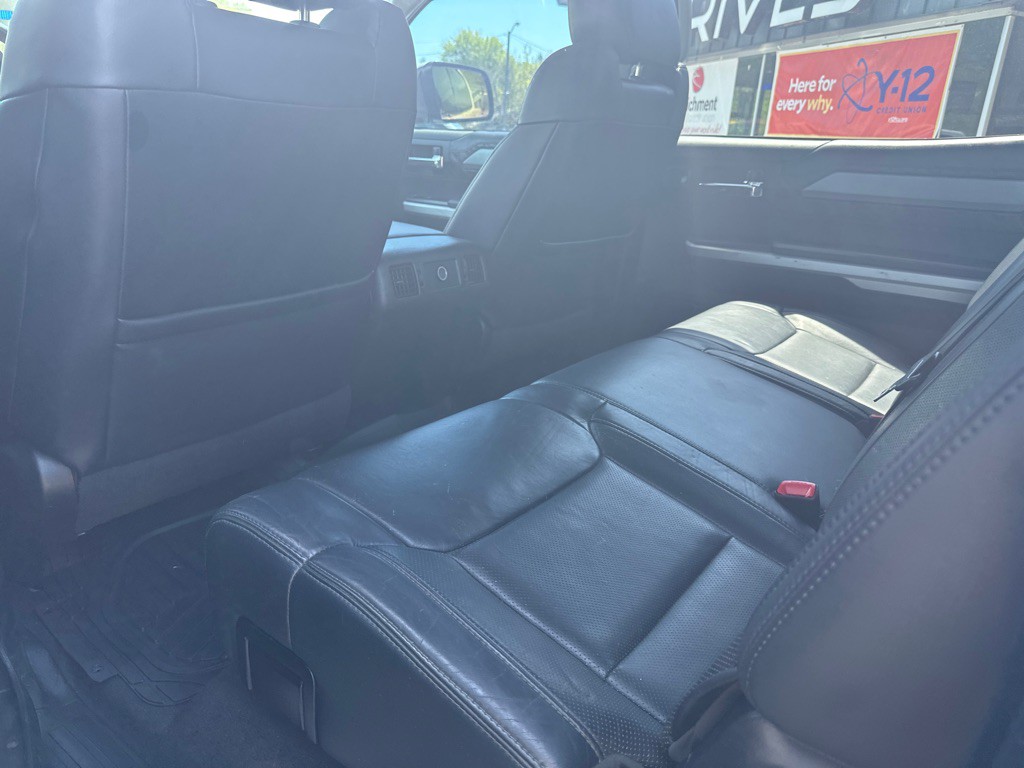 2014 Toyota Tundra Image 11