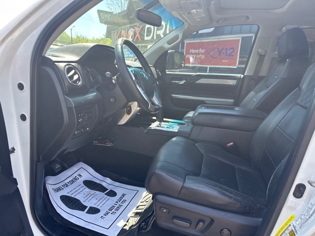 2014 Toyota Tundra Image 16