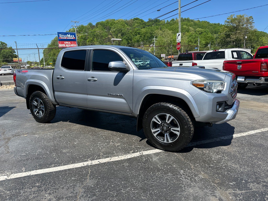 2016 Toyota Tacoma Image 4
