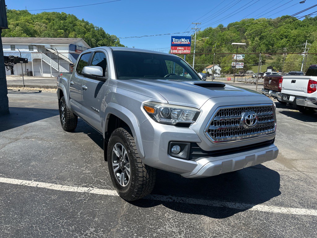2016 Toyota Tacoma Image 5
