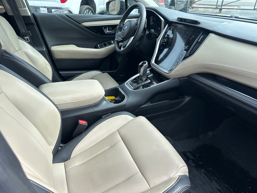 2020 Subaru Outback Image 8