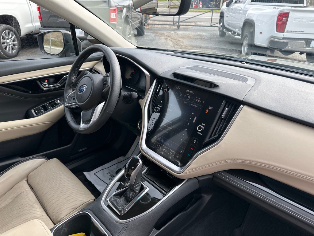 2020 Subaru Outback Image 9