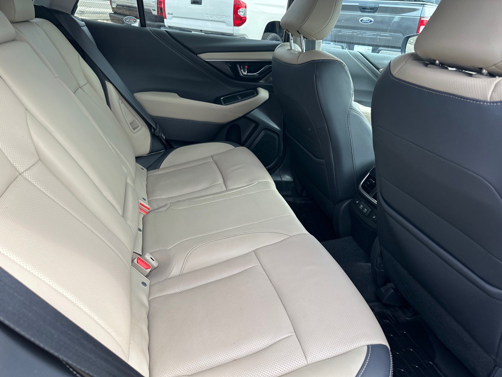 2020 Subaru Outback Image 11