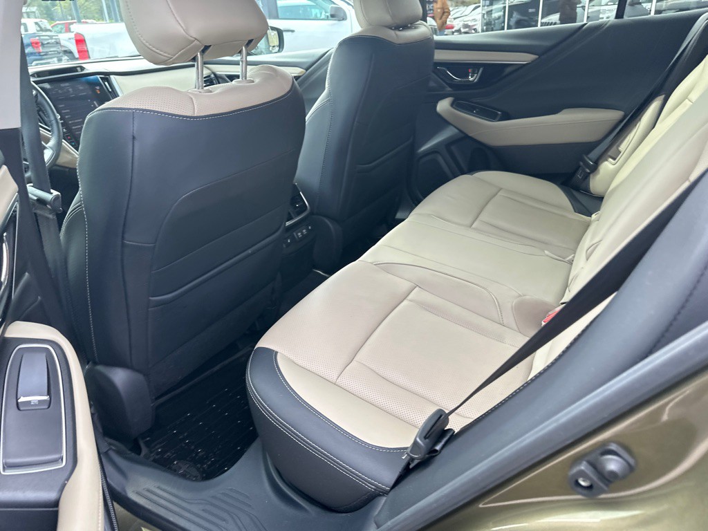 2020 Subaru Outback Image 15