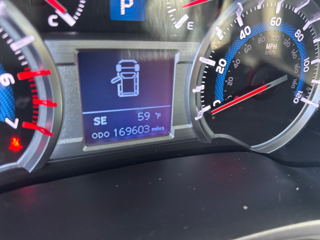 2014 Toyota 4Runner Image 16