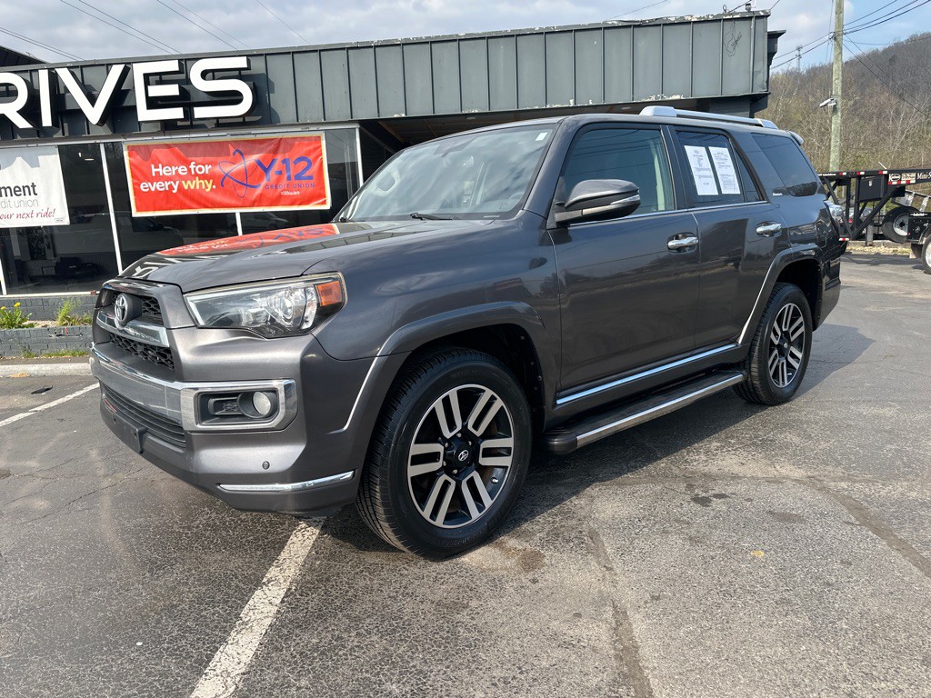 2015 Toyota 4Runner Image 1