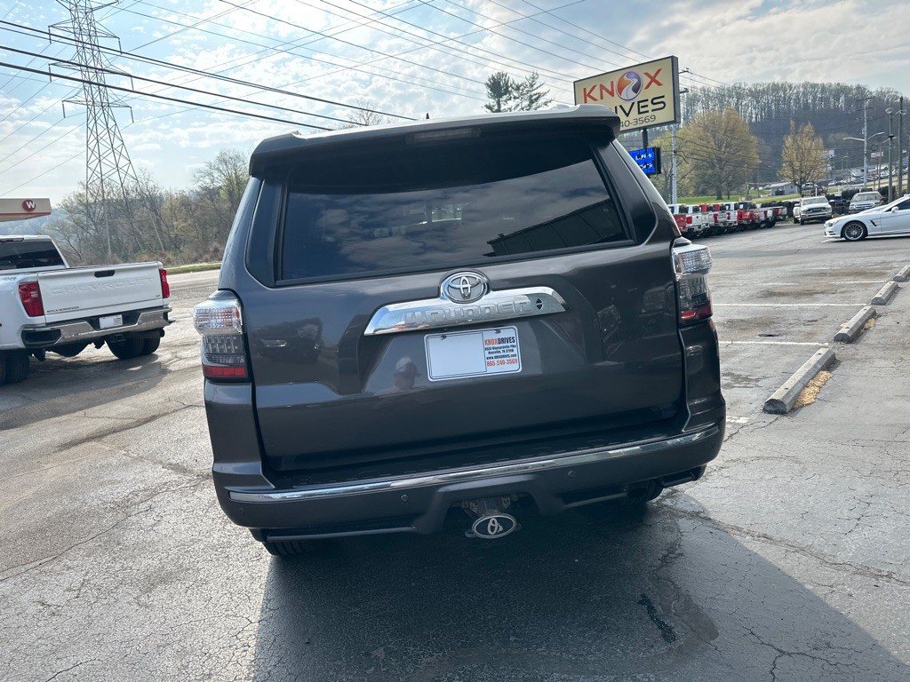 2015 Toyota 4Runner Image 3