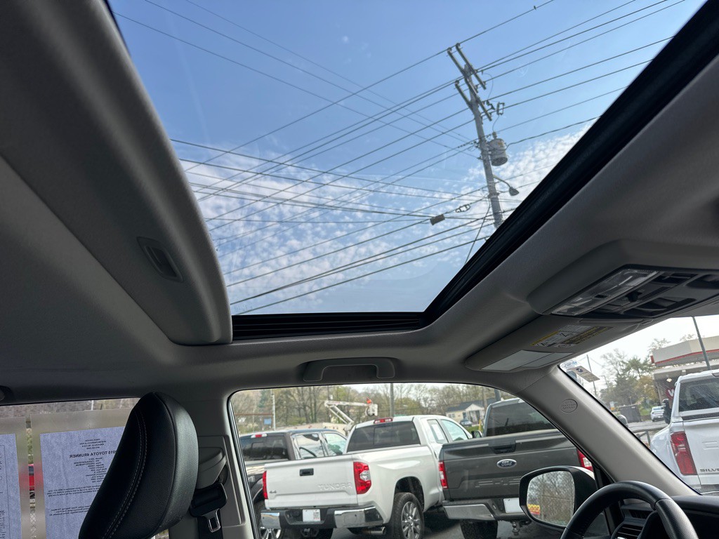 2015 Toyota 4Runner Image 9