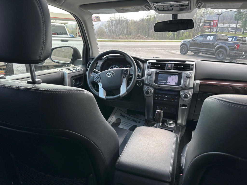 2015 Toyota 4Runner Image 13