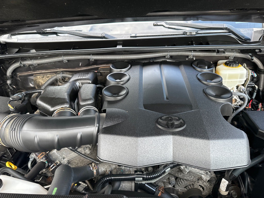 2015 Toyota 4Runner Image 23