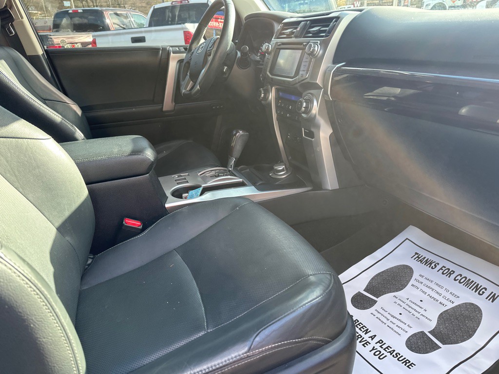 2014 Toyota 4Runner Image 7