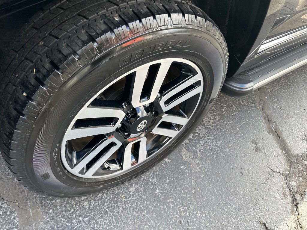 2014 Toyota 4Runner Image 13