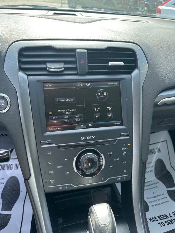 2014 Ford Fusion Image 16