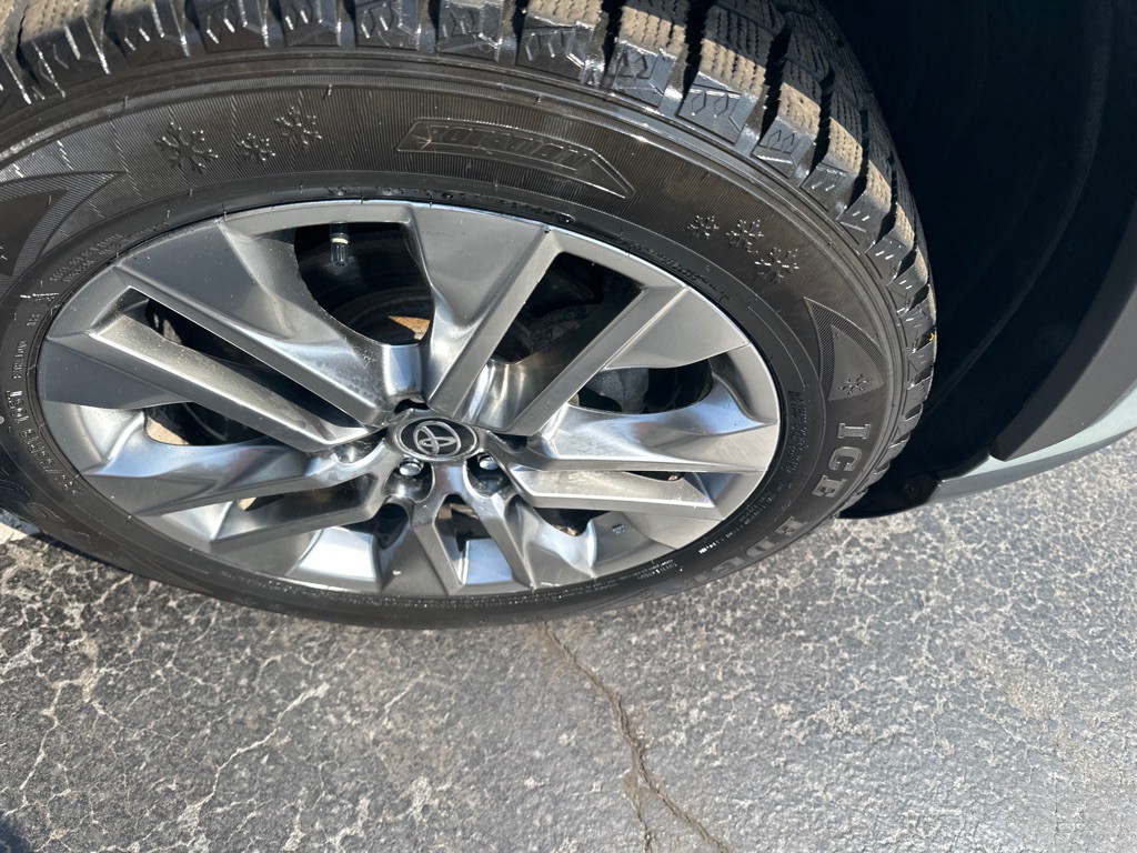 2020 Toyota Rav4 Image 6