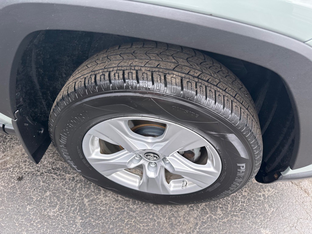 2019 Toyota Rav4 Image 7