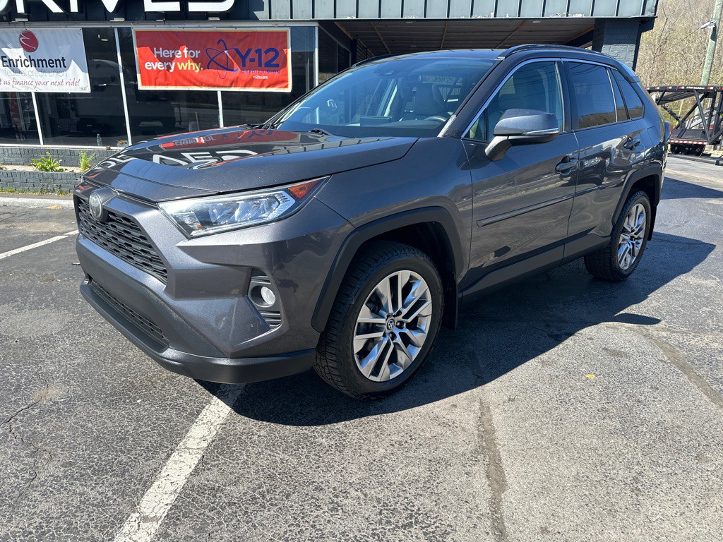 2019 Toyota Rav4 Image 1