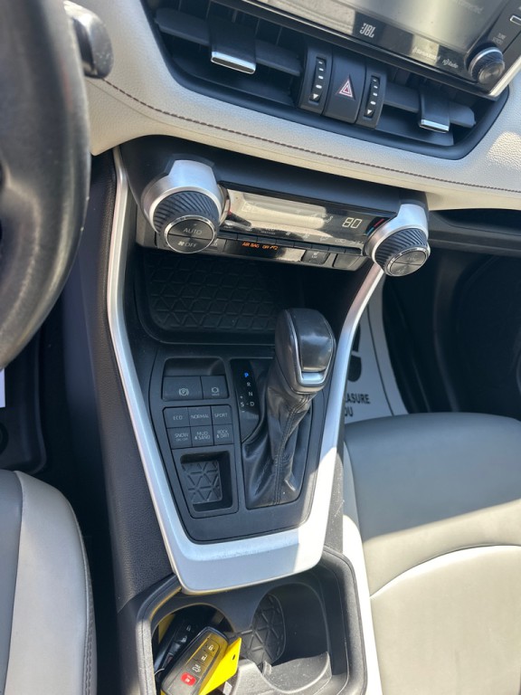 2019 Toyota Rav4 Image 18