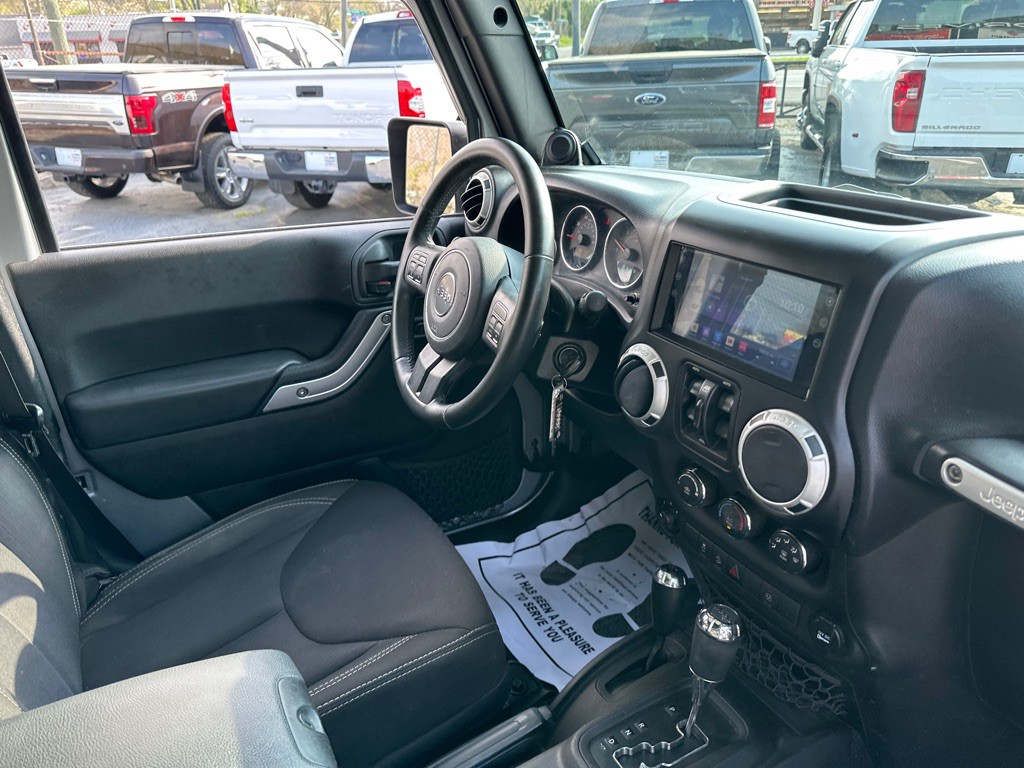 2014 Jeep Wrangler Unlimited Image 8