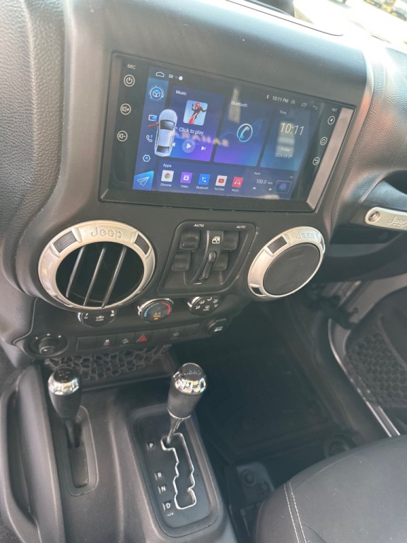 2014 Jeep Wrangler Unlimited Image 16