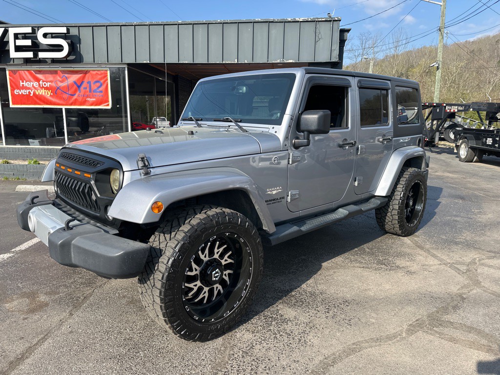 2014 Jeep Wrangler Unlimited Image 2