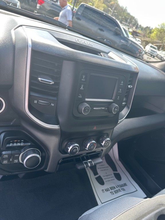 2021 RAM 1500 Image 17