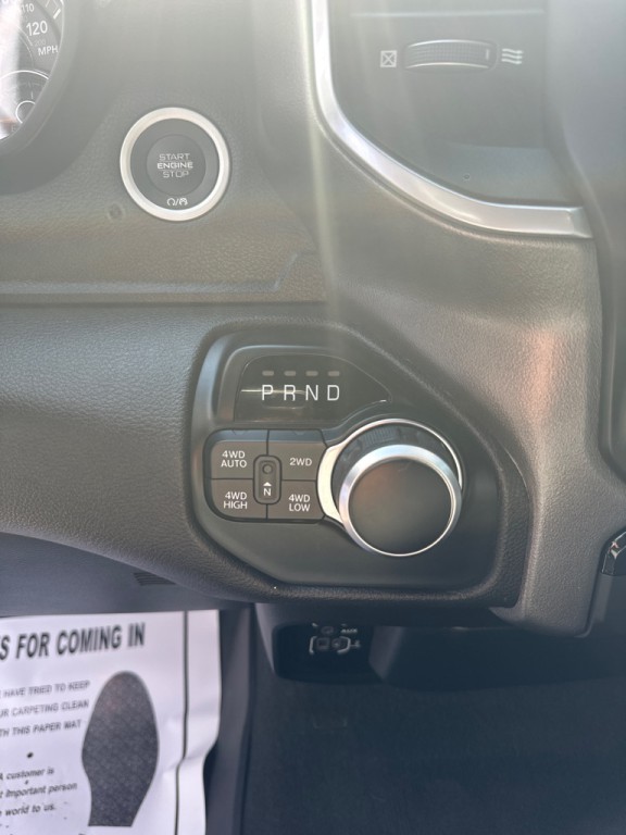 2021 RAM 1500 Image 18