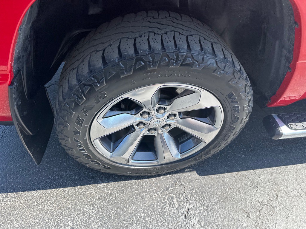 2019 RAM 1500 Image 12