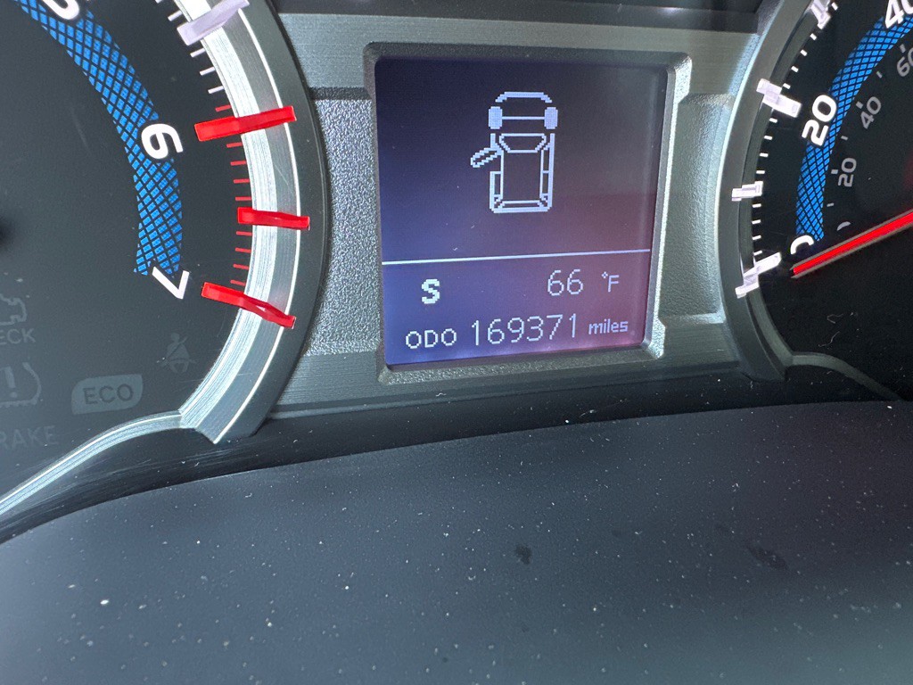 2015 Toyota 4Runner Image 17