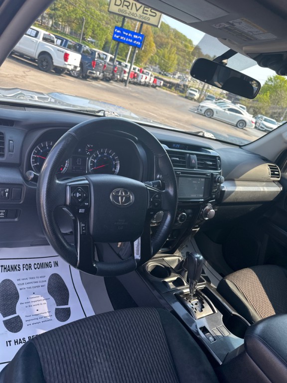 2015 Toyota 4Runner Image 20