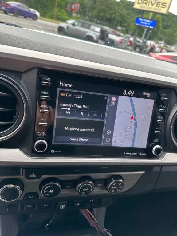 2020 Toyota Tacoma Image 13
