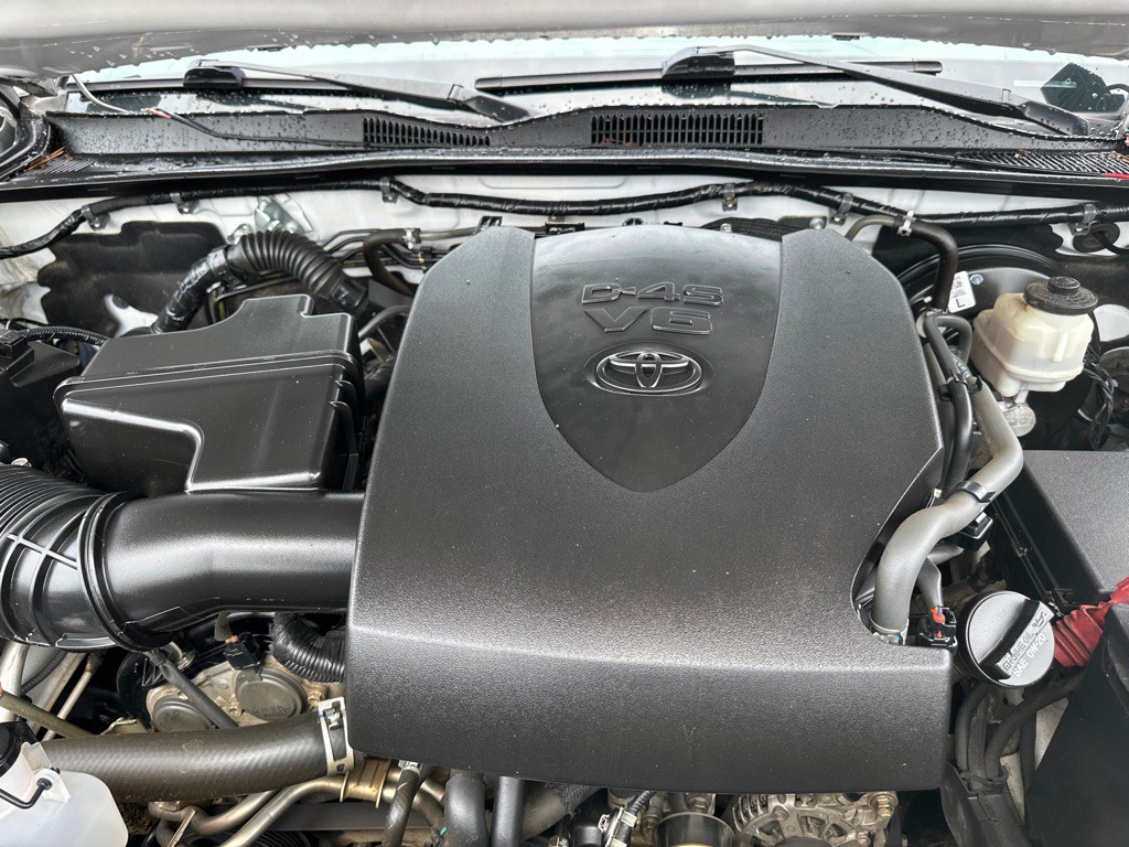 2020 Toyota Tacoma Image 14