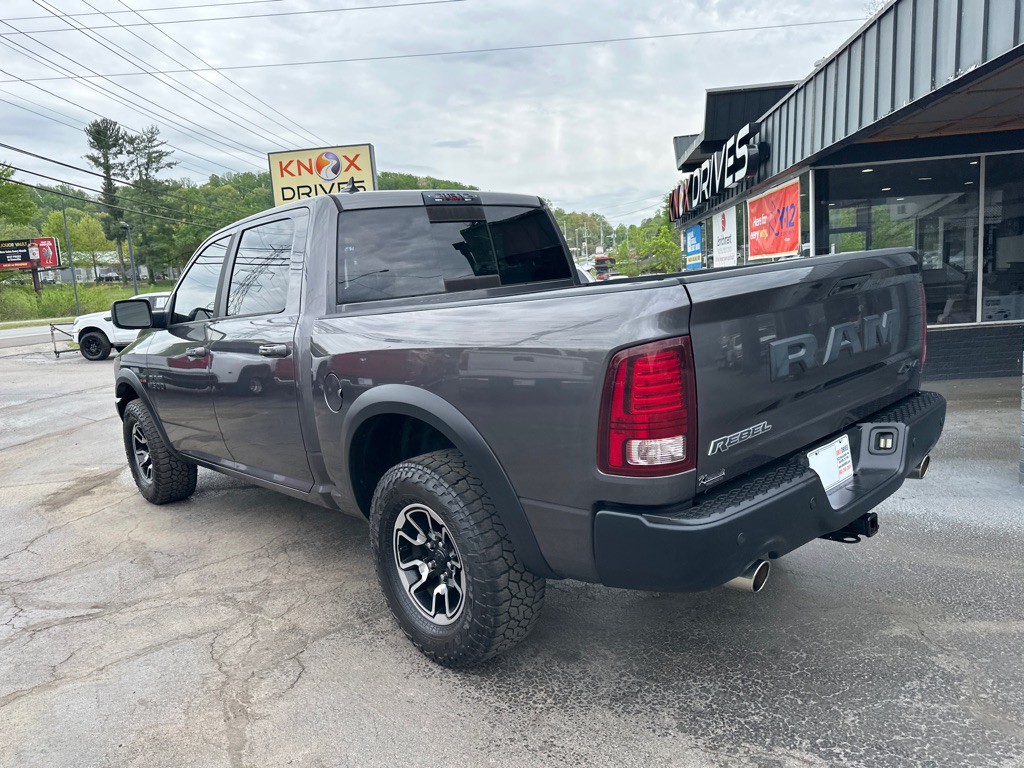 2016 RAM 1500 Image 2