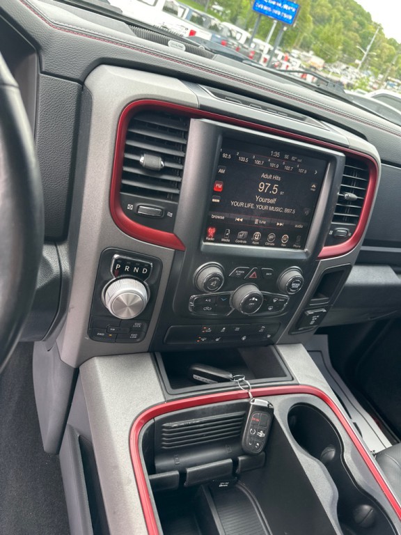 2016 RAM 1500 Image 14