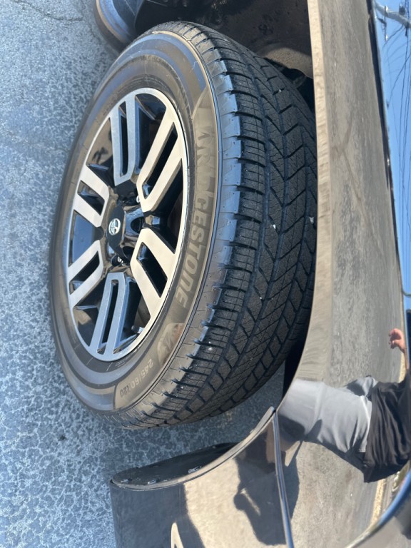 2016 Toyota 4Runner Image 14