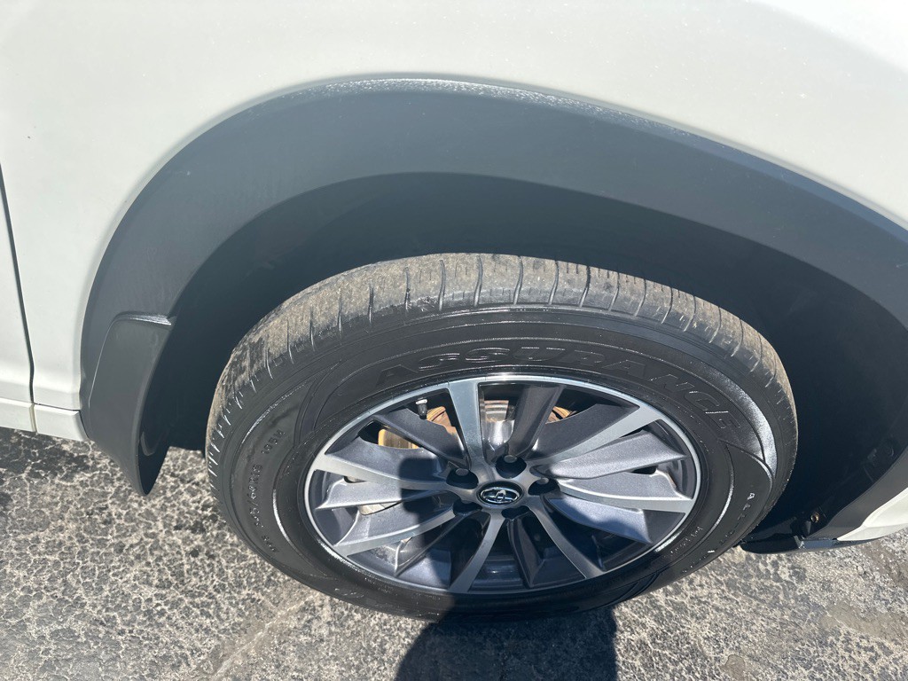2017 Toyota Highlander Image 7