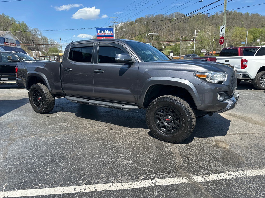 2016 Toyota Tacoma Image 5