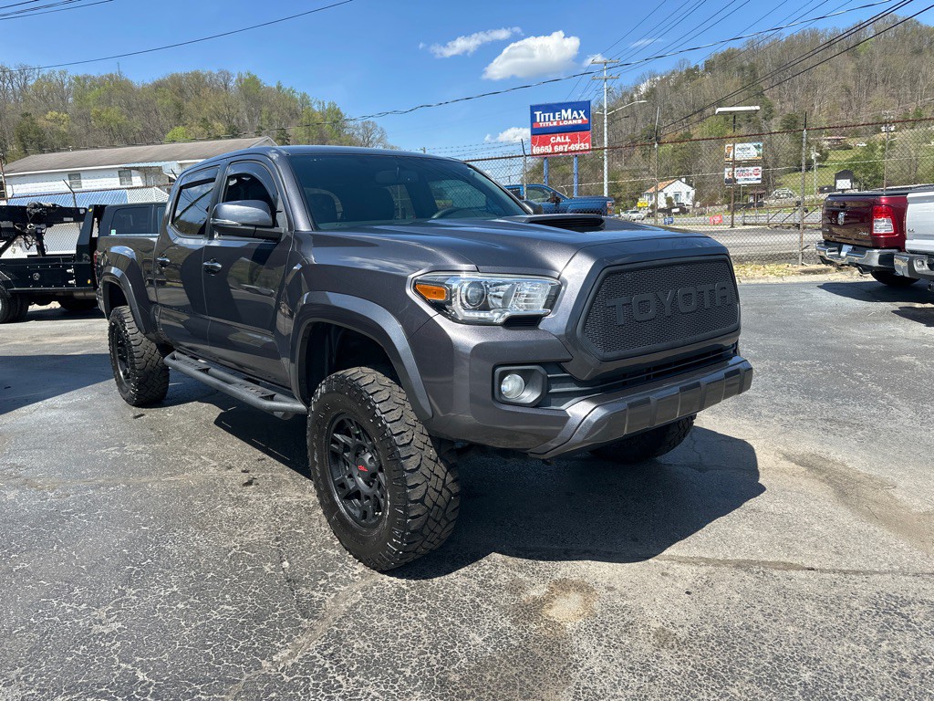 2016 Toyota Tacoma Image 6