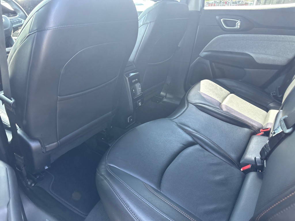 2022 Jeep Compass Image 12