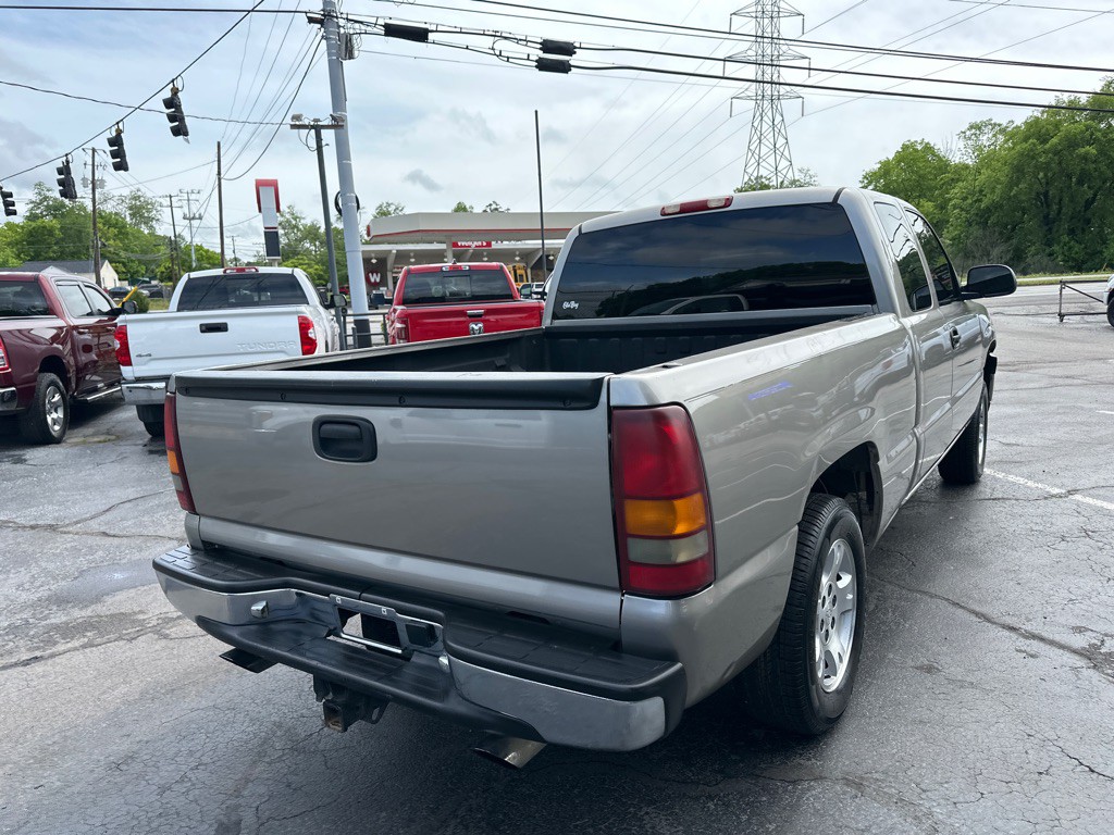 2000 Chevrolet Silverado 1500 Image 4