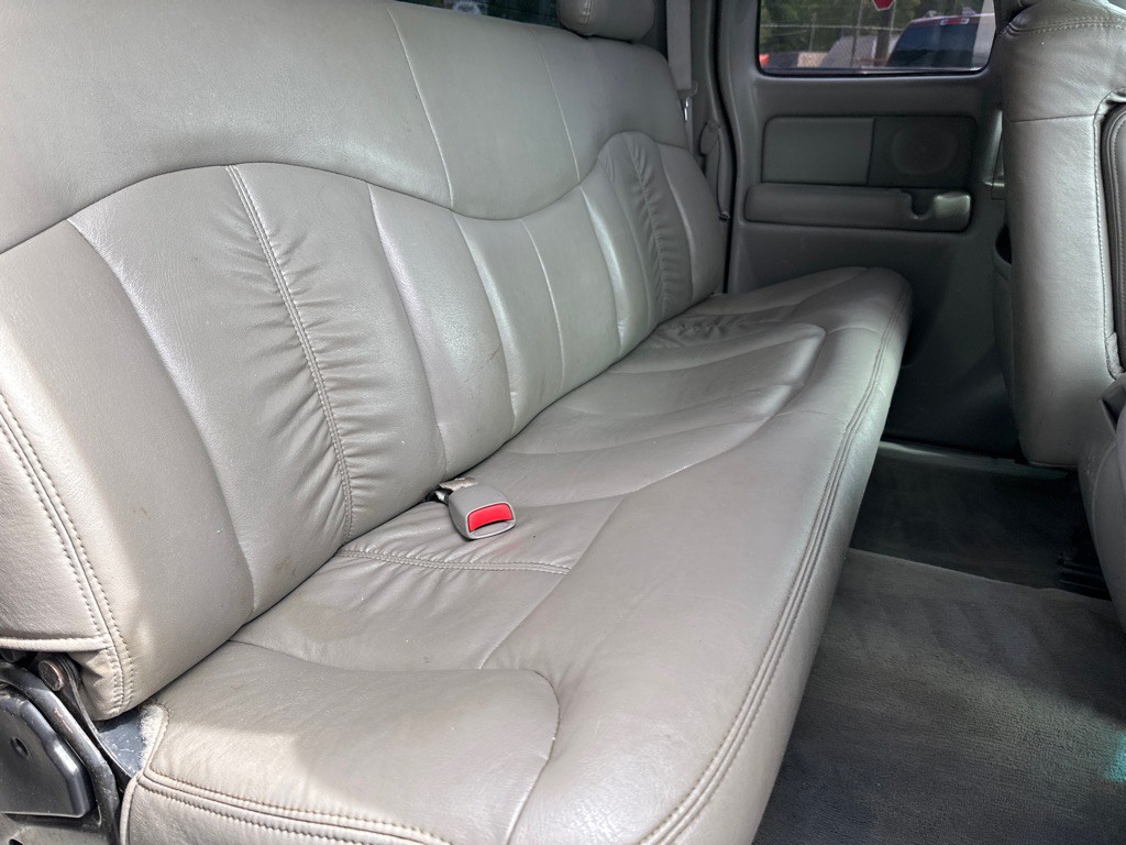 2000 Chevrolet Silverado 1500 Image 9