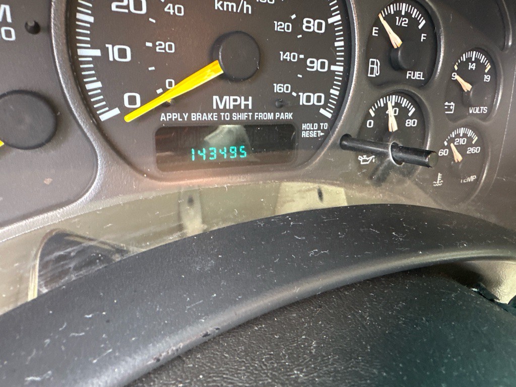 2000 Chevrolet Silverado 1500 Image 11